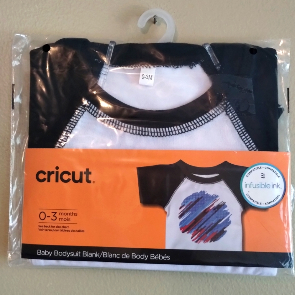 Cricut Baby Bodysuit Sublimation Blank, Raglan in White/Black, NEW